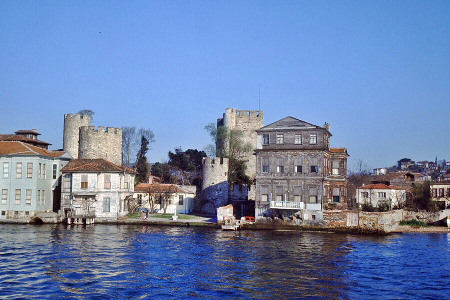 Anadolu Hisarı and Göksu Deresi